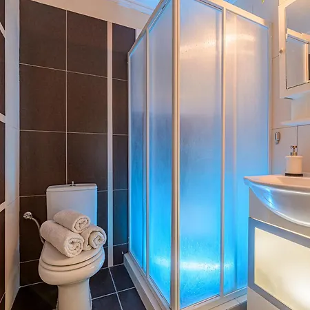 Alexander's Σπίτι διακοπών